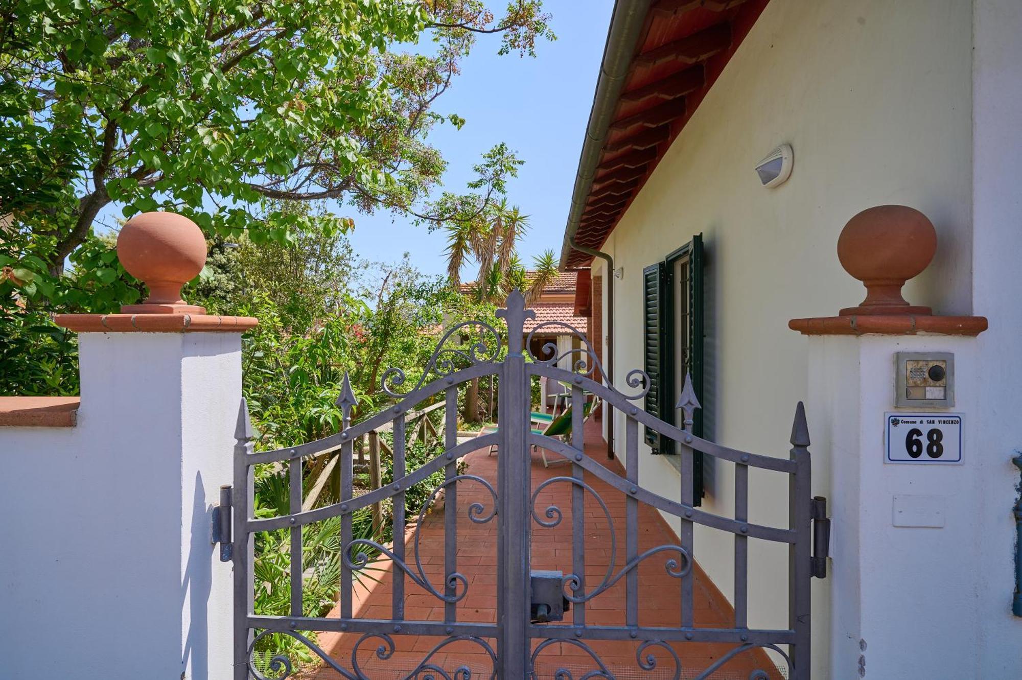 Casa Cipresso Villa San Vincenzo Exteriör bild